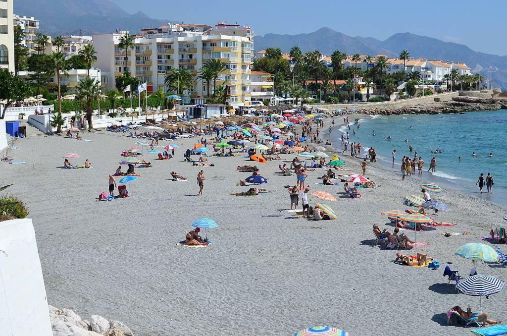 Apartamento En Nerja Ngoại thất bức ảnh