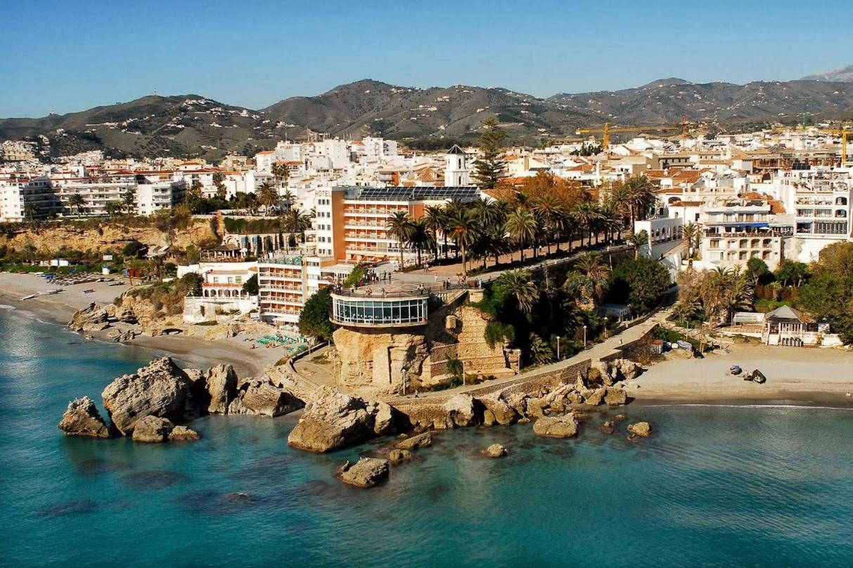 Apartamento En Nerja Ngoại thất bức ảnh