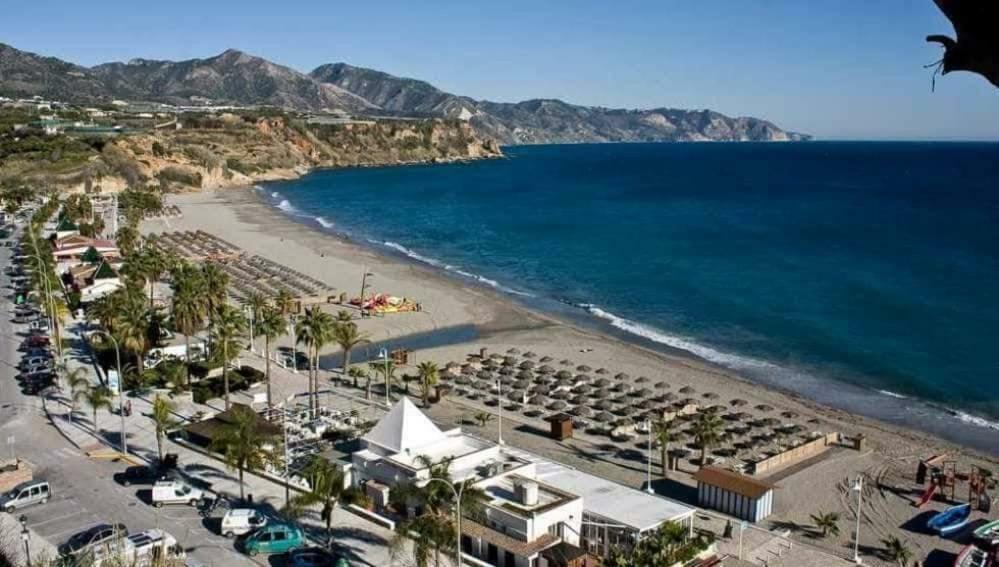 Apartamento En Nerja Ngoại thất bức ảnh